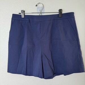Kate & Mallory Women's Navy Pull on Shorts Size 16 NWOT